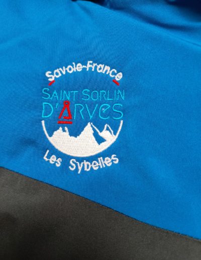 Personnalisation de vêtements pour office du tourisme