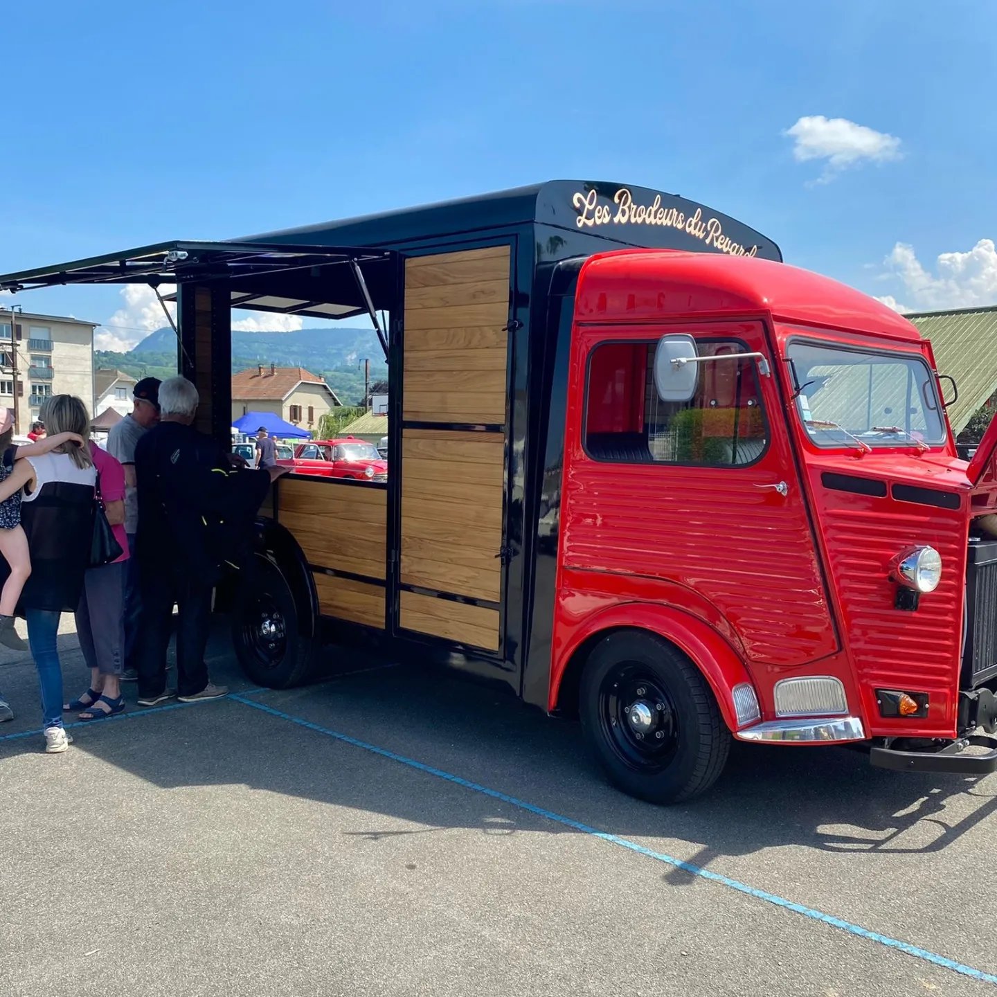 rassemblement de vieille voiture haute savoie