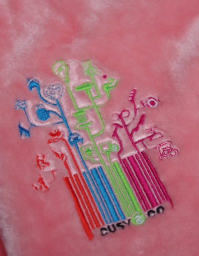 Broderie sur serviette